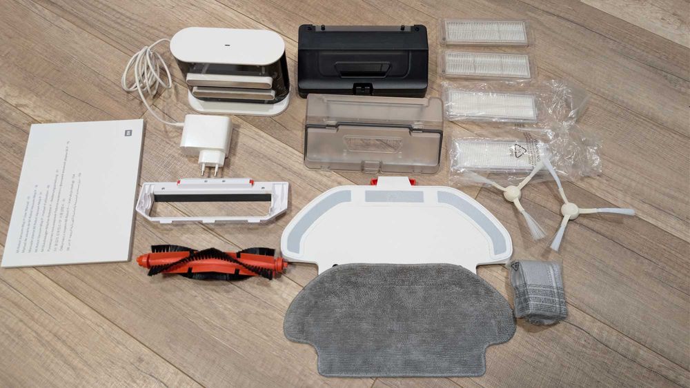 Миючий робот-пилосос Mi Robot Vacuum-Mop P