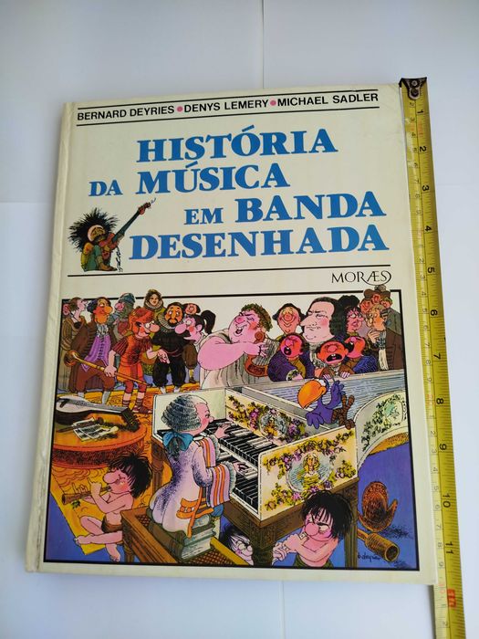 Escasso Livro de Banda Desenhada "História da Música em BD"