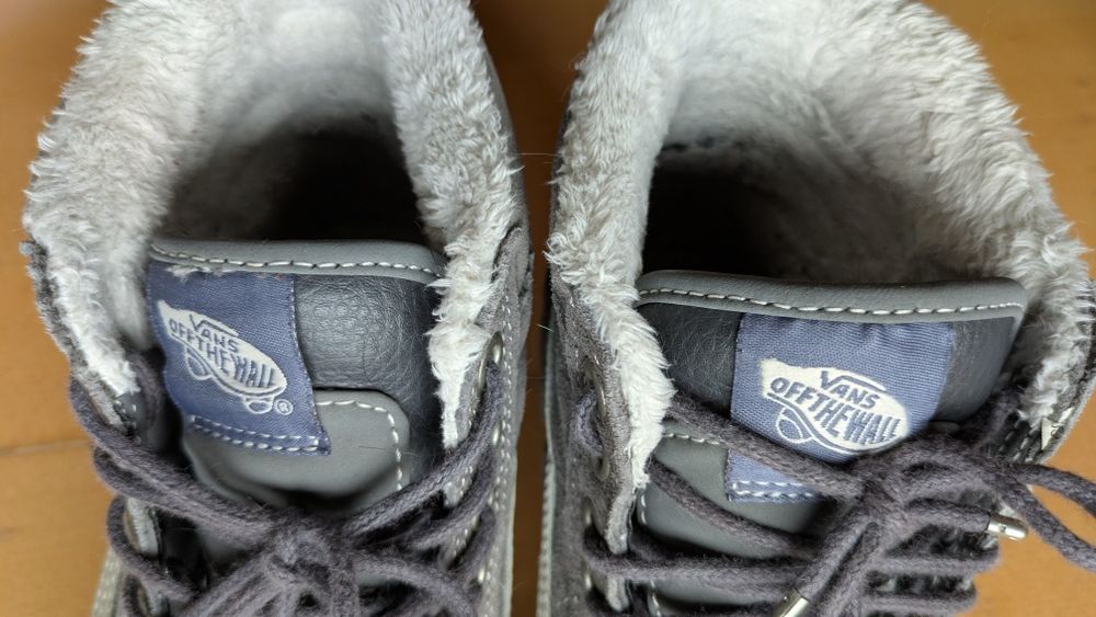 Tenis cinzentos Vans 38