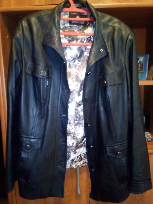 Продам весняний жіночий піджак, натуральна шкіра, новий