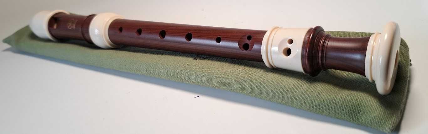 Блок флейта Yamaha Soprano YRS-311 III