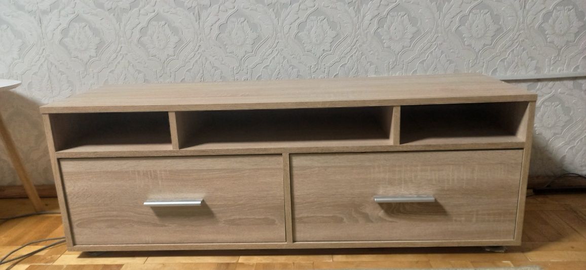 Тумба під телевізор продам терміново!