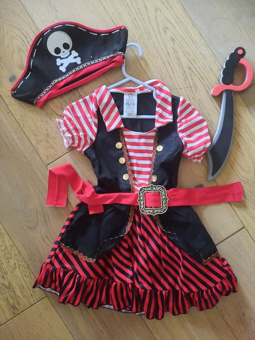 Strój pirata dla dziewczynki 110-120 cm