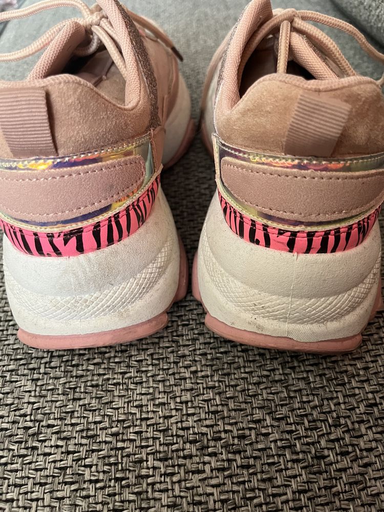 Sneakersy 37 buty sportowe