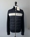 Вязаная куртка-пуховик из шерсти Moncler