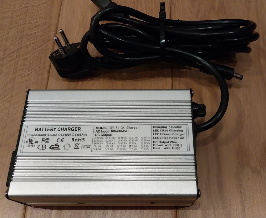 Shibka Ładowarka 48V 3a rowerowa Inteligentna aluminiowa зарядно