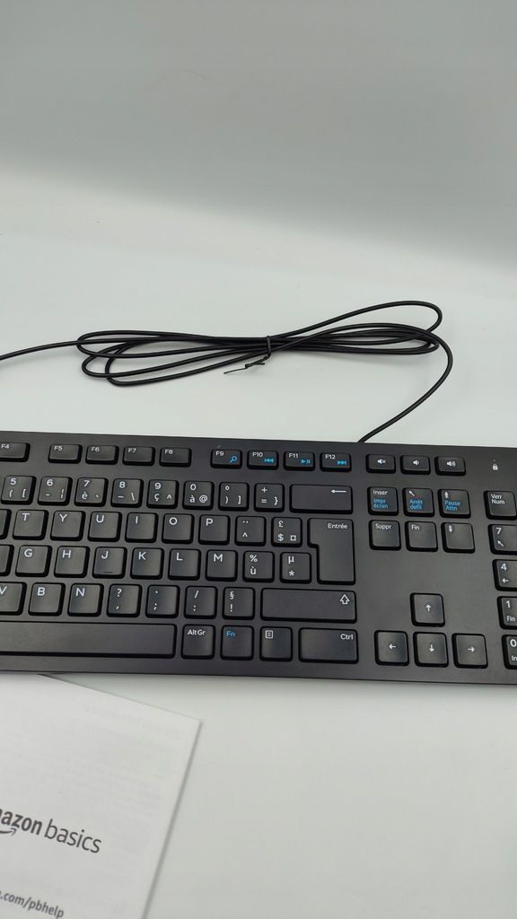 klawiatura przewodowa AMAZON BASICS usb AZERTY  MD005FR
