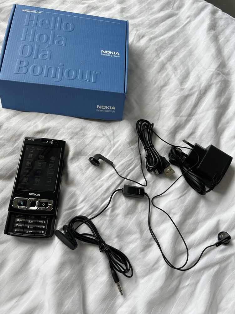 Nokia N95 8GB stan idealny jak nowa zestaw bez simlocka