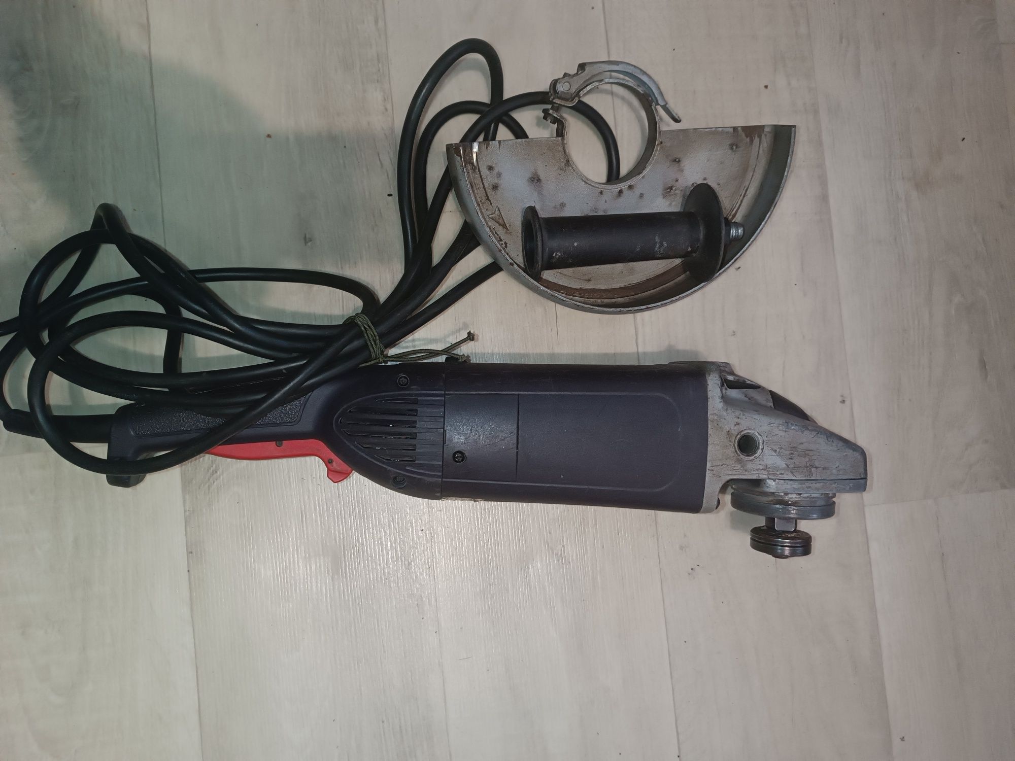 Болгарка Sparky MBA 2001V