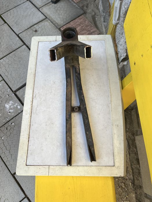 Główka, część ramy wsk m06z