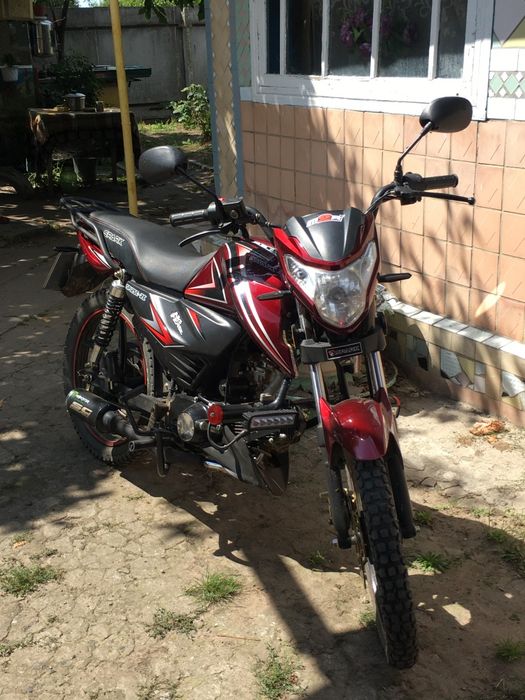 Продам мот спарк 125с 2с стан хароший срочно