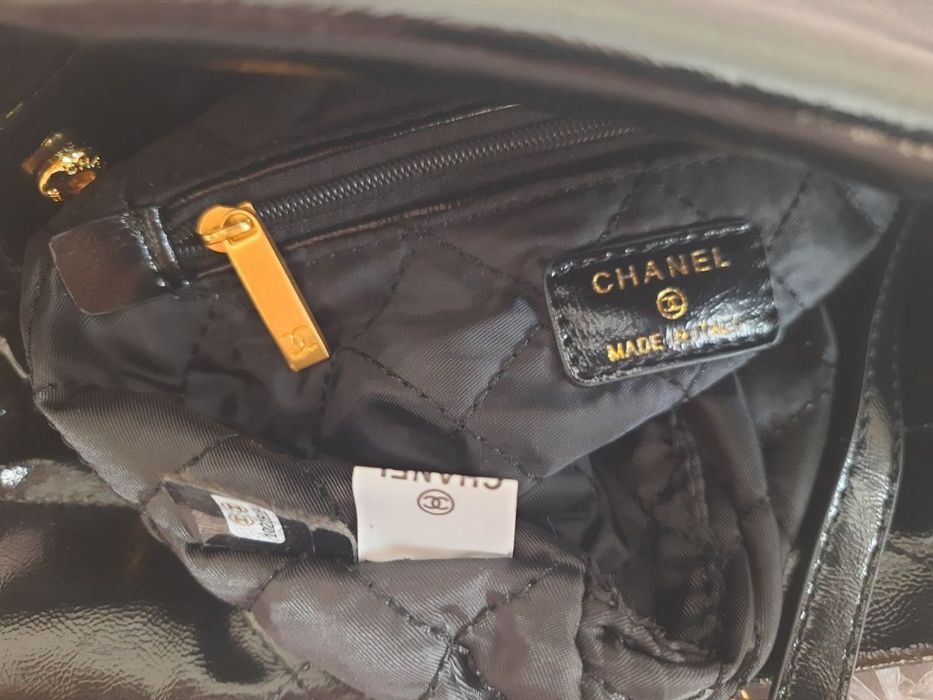 Шкіряна люксова сумка Chanel  розмір 22*20 см, ціна 3200 грн, Шанель