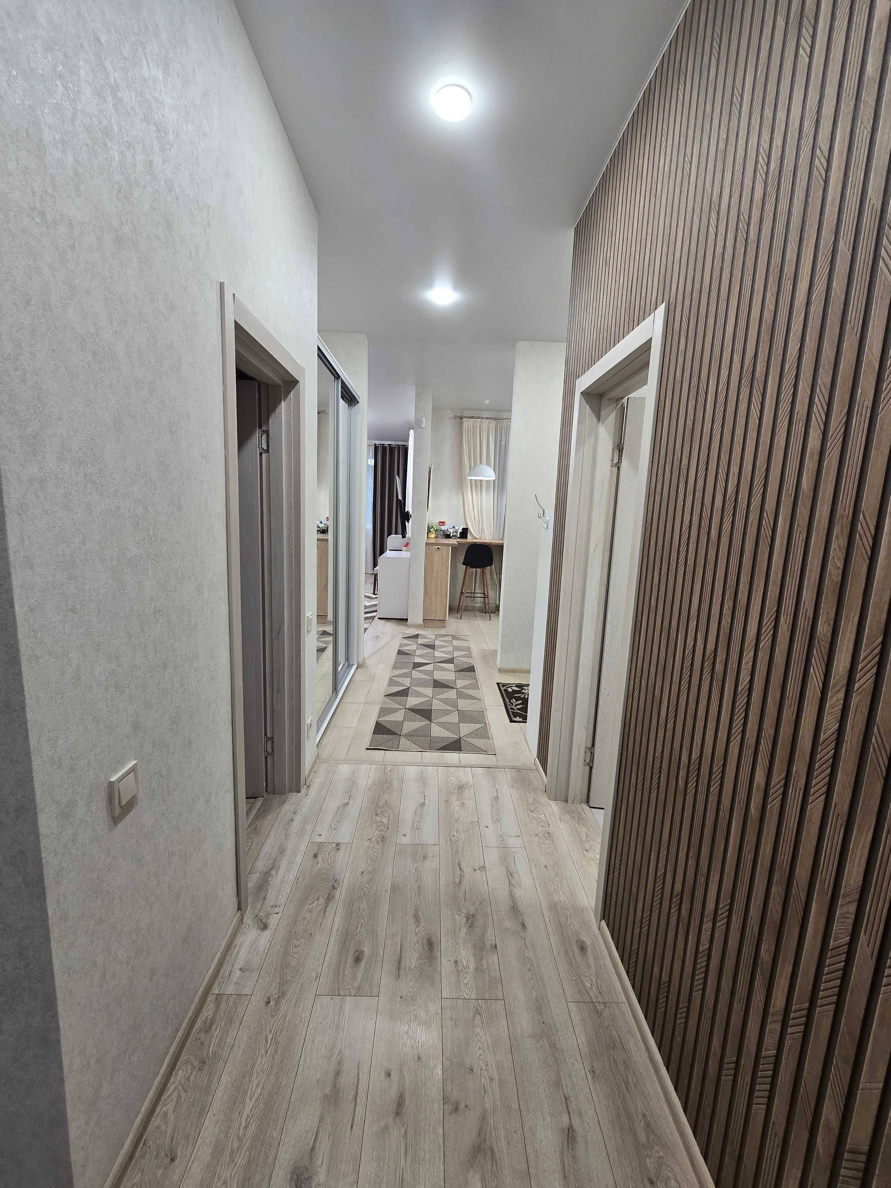 ТОП ЛОКАЦІЯ Продам сучасний  будинок . Поряд з озером та лісом.