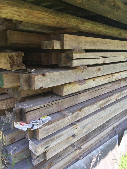 Stare drewno         .