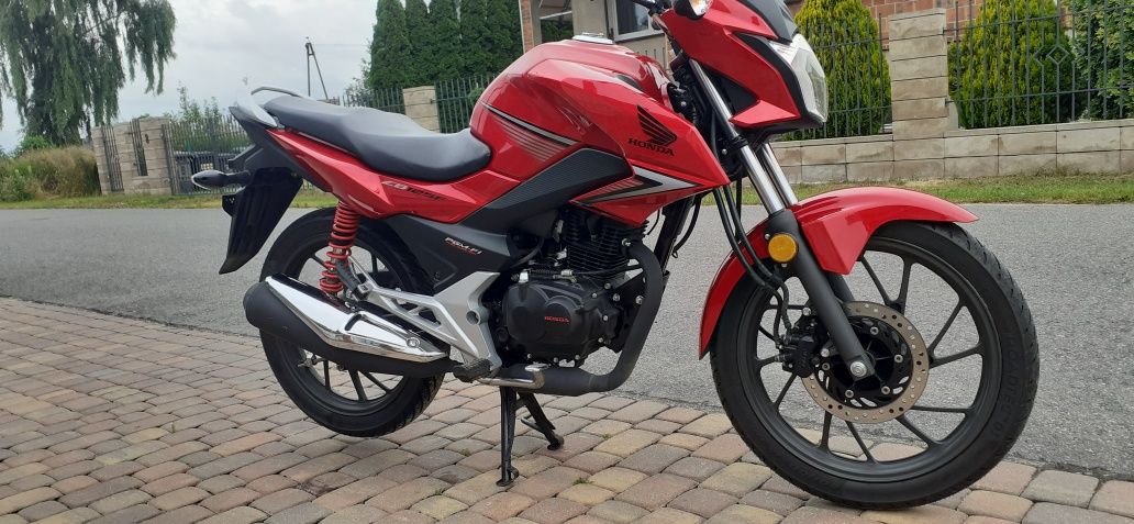 Honda CB125F, przebieg 8 tyś.km., jak NOWA, możliwy transport.