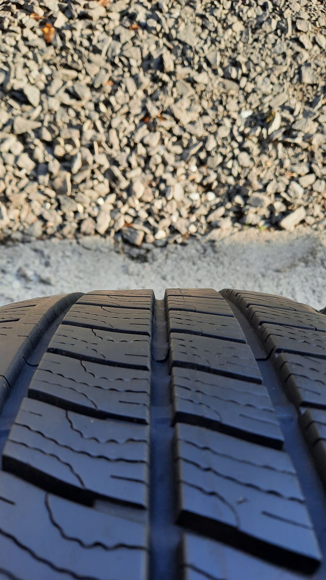 Goodyear 215/60 R17 C CargoVector 2020