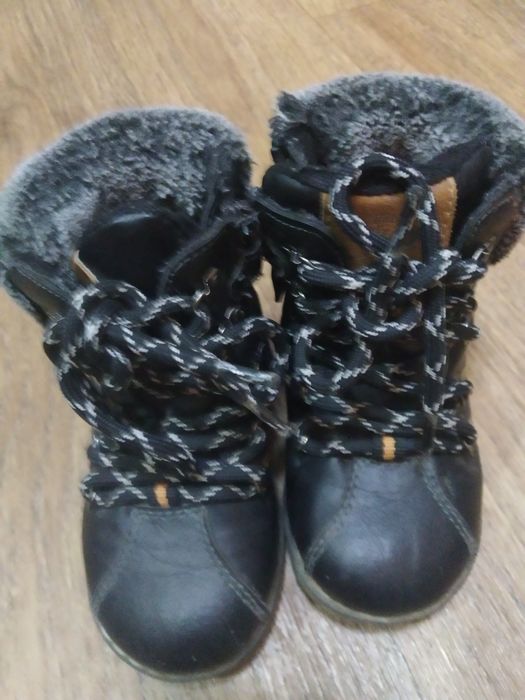 Продам ботинки демисезонные Cool Club