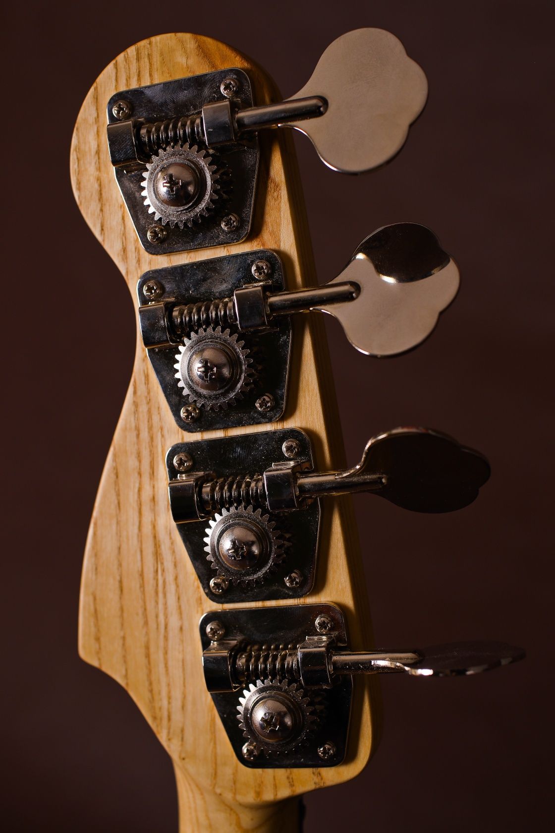 Gitara basowa Jazz Bass – Custom Handmade