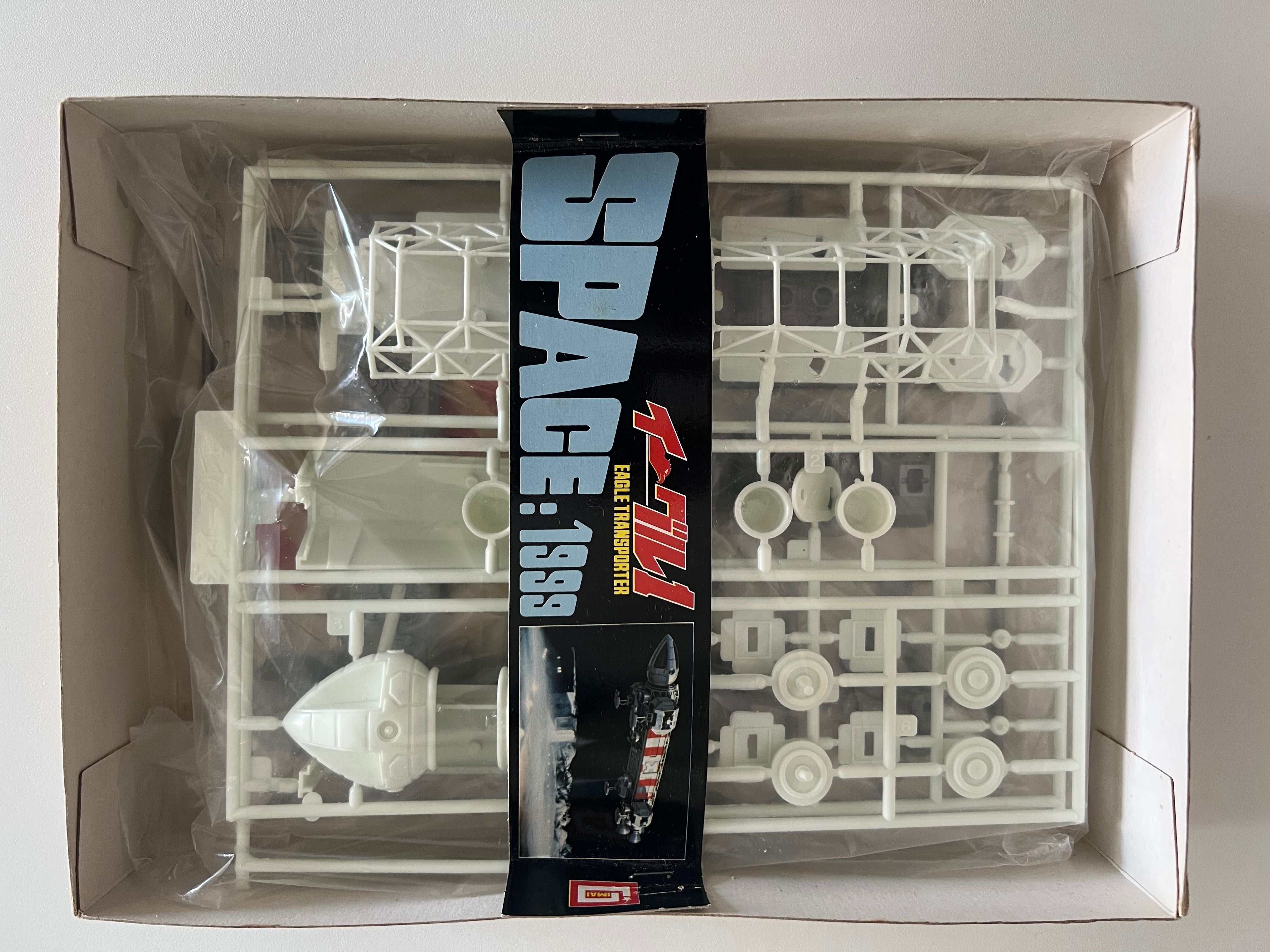 Eagle Transporter Space 1999 kit modelismo vintage