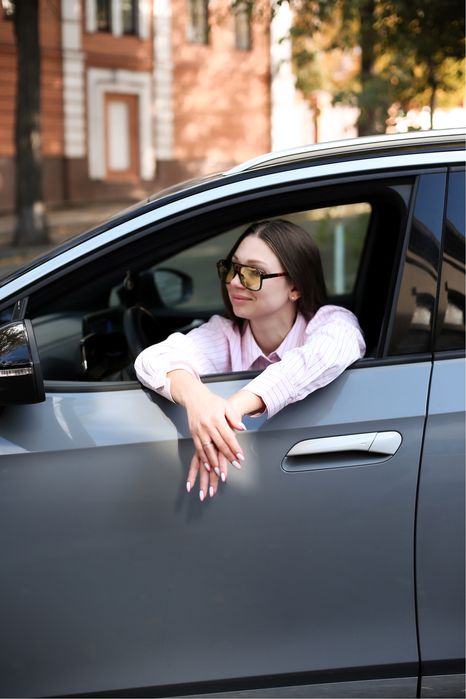 Автоінструктор для дівчат ,жінок. Автоинструктор для женщих на вашем