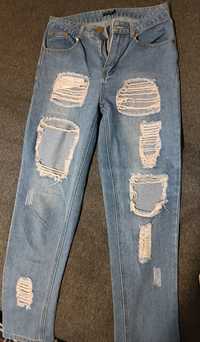 Рвані джинси, розмір 36, на М приблизно
