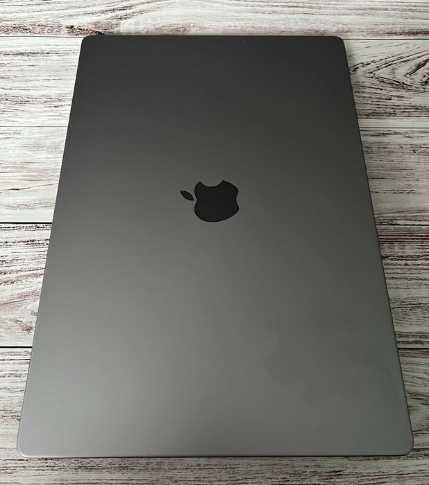 Apple MacBook Pro 16’ 2021 M1 Pro/32Gb/512Gb Space Gray