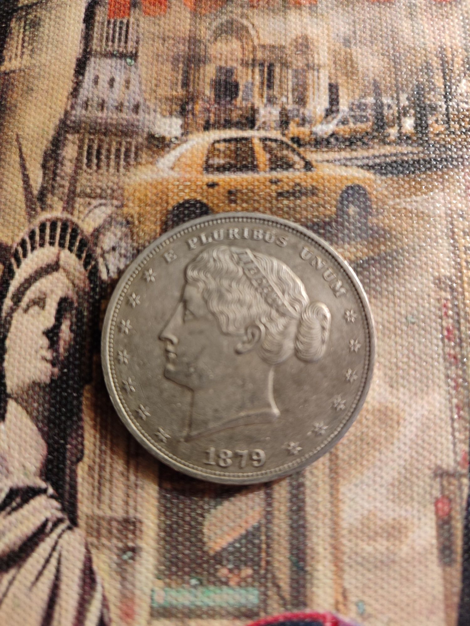 Монета 1 доллар США  .