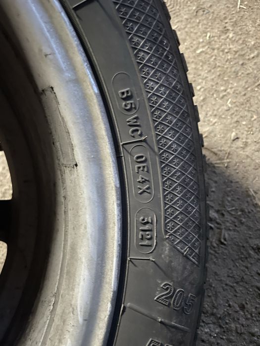 Felgi z oponami 5x110 et38 205/55/16 21rok
