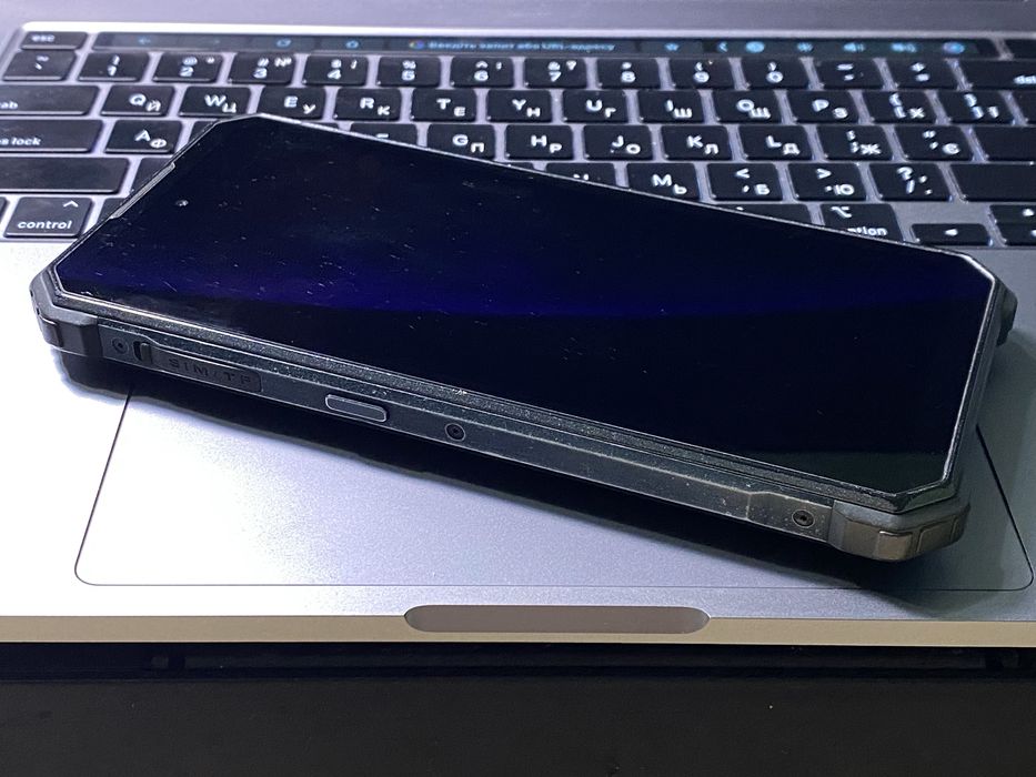 Броньований телефон. Oukitel F150 R2022 8/128