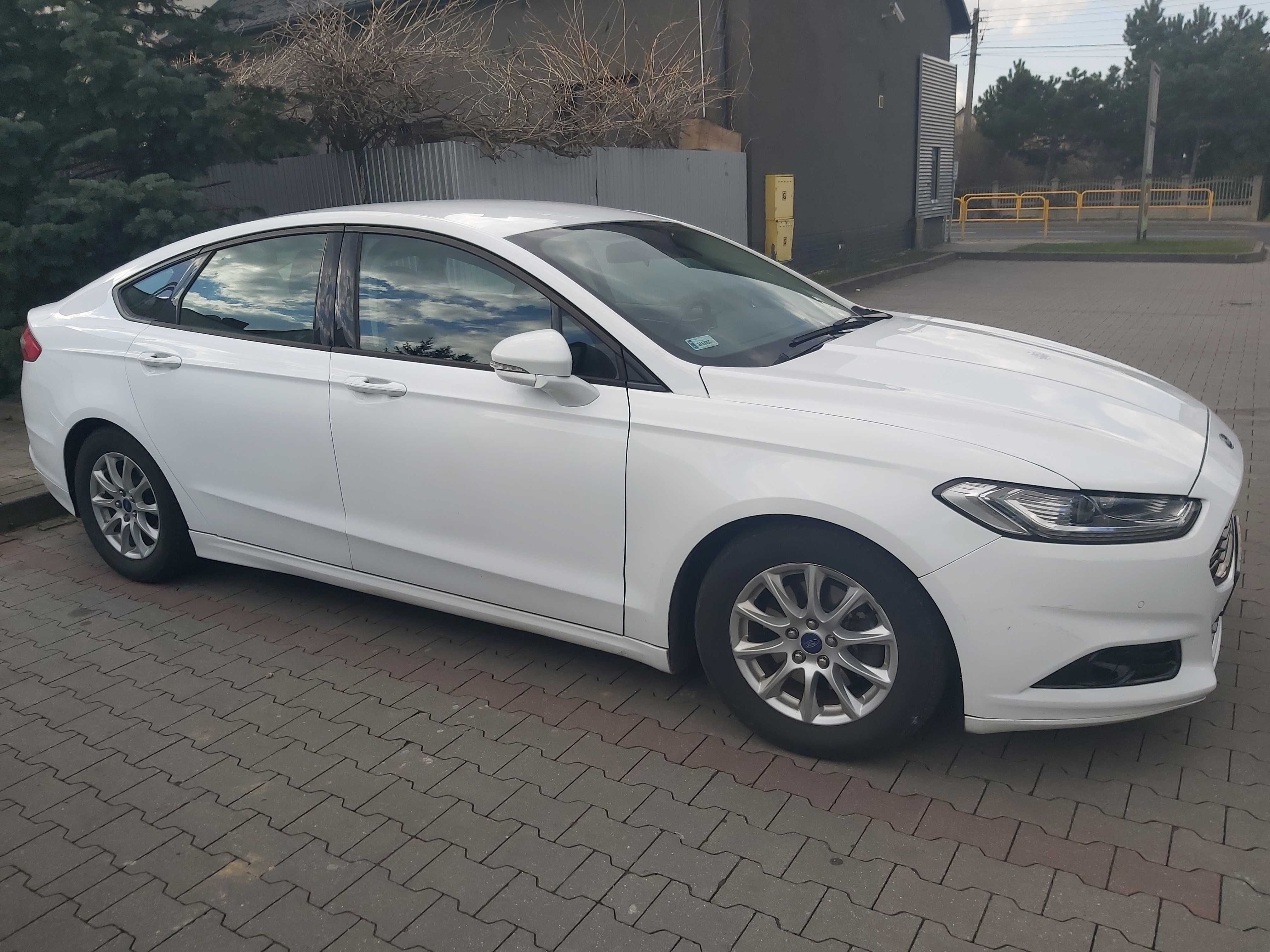 Oryginalne felgi Ford Mondeo mk5 z czujnikami opony 215/60/16 dot 2022