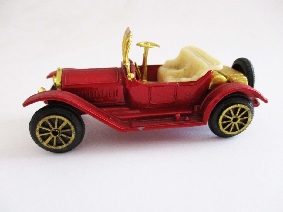 Carros miniaturas de Colecção