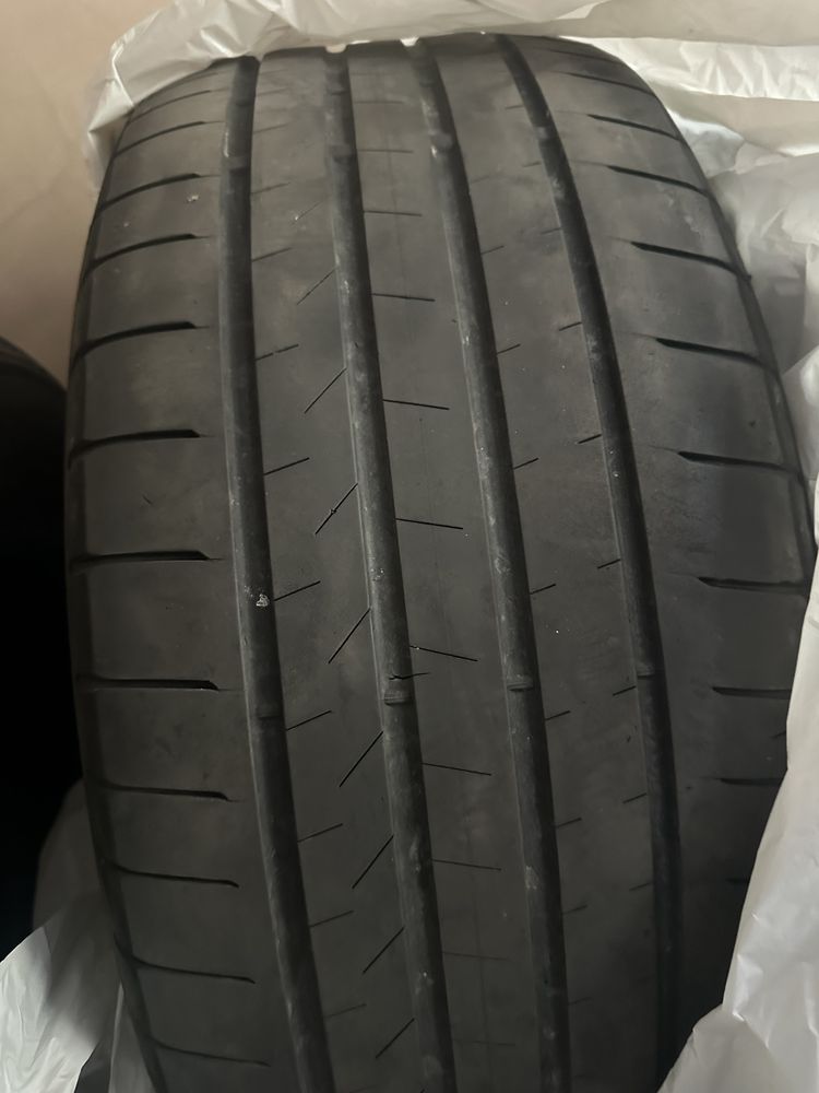 Шини Bridgestone Alenza 255/55/19