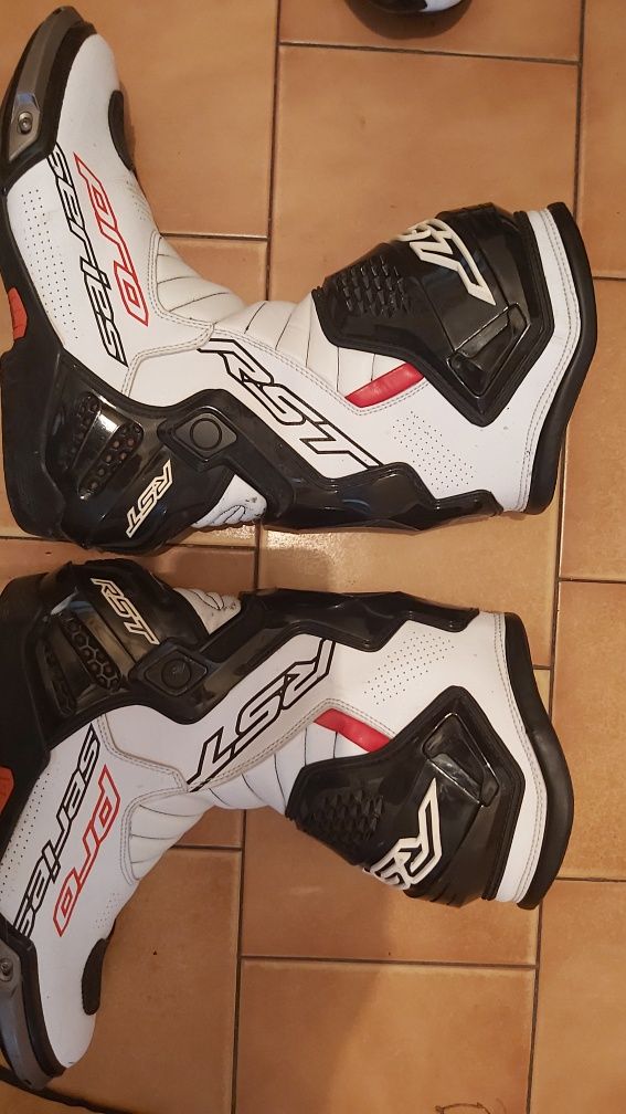 Buty  motocyklowe RST  TrackTechEvo r.43 44 i 47 cena za 1parę