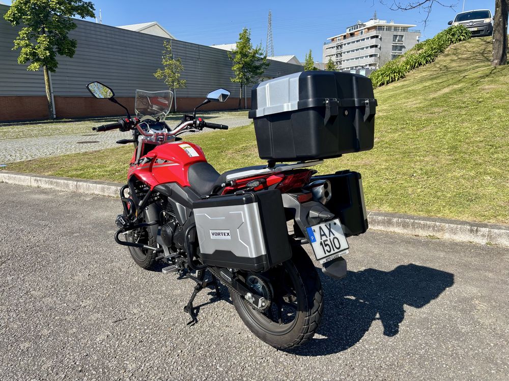 Vortex Rx1  ( só 920 km )