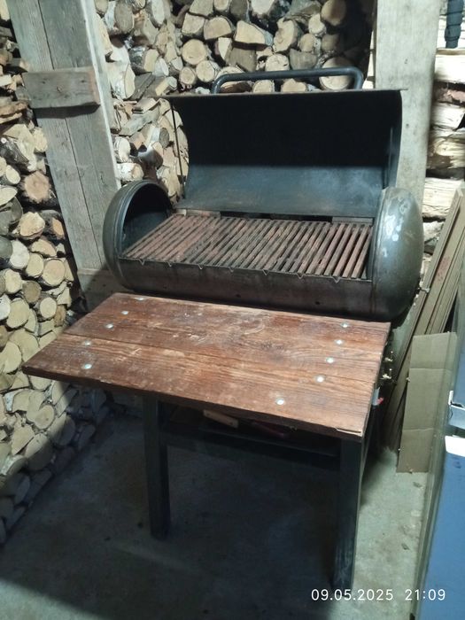 Гриль, мангал, барбекю. Газовий/вугільний