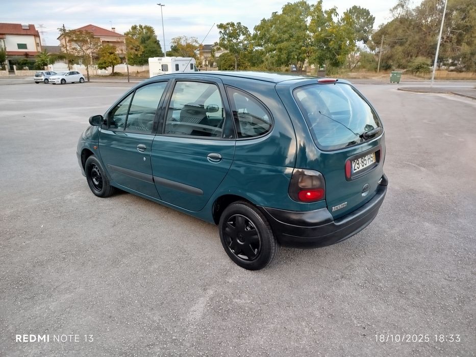 Renault Scenic 1399 gasolina