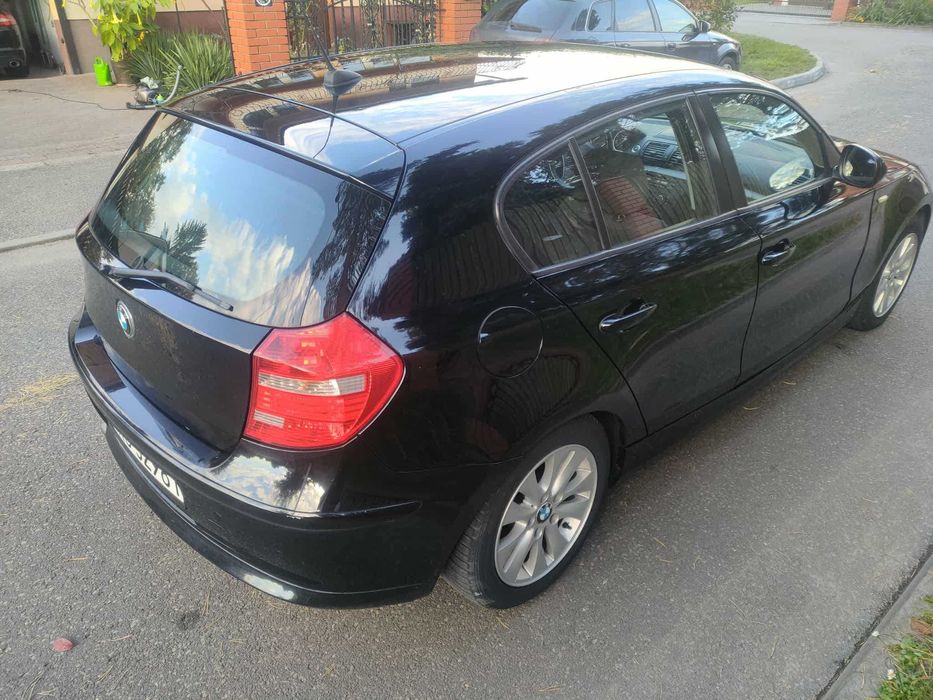 BMW Seria 1 e87 116d 2011r