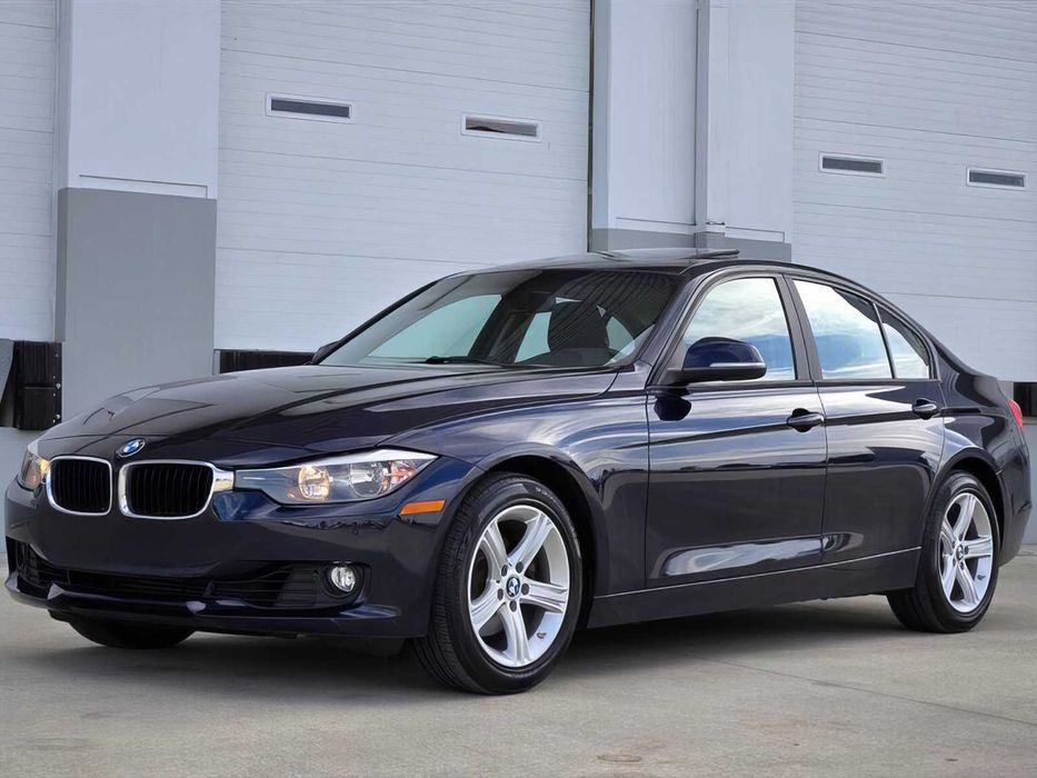 BMW 3 Series 328i      2015