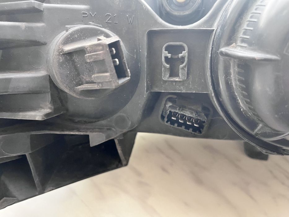 Lampa lewy przod Volvo S60 I