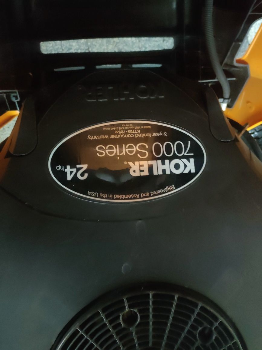 Kosiarka traktorek CUB CADET XT1  24KM V2 nowy akumulator