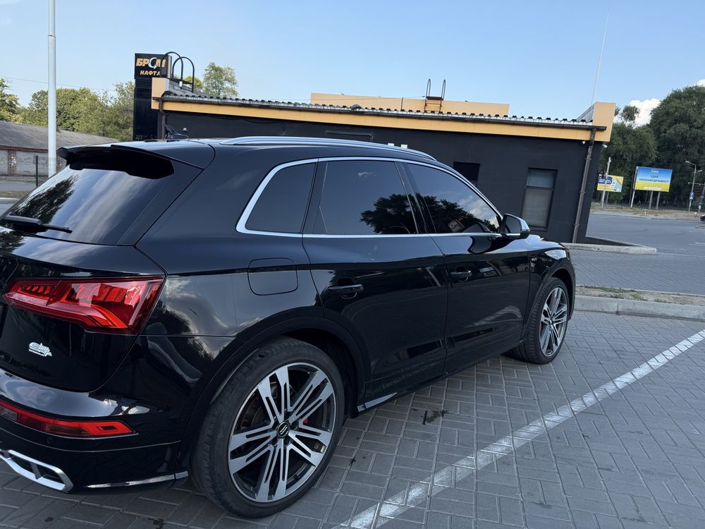 Audi SQ5 2017року