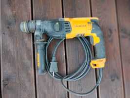 Młotowiertarka DeWALT D25134 QS