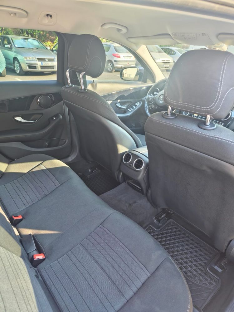 Vendo Mercedes Benz C200 BLUE TEC/D modelo: C-CLASS T