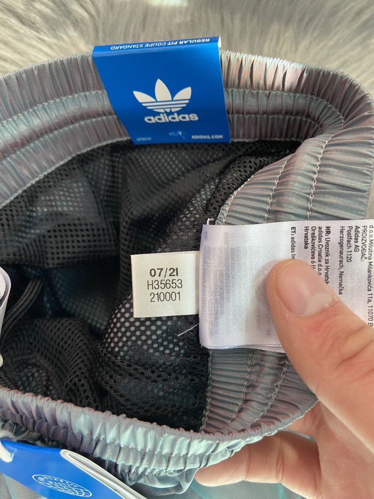 Новий костюм Adidas