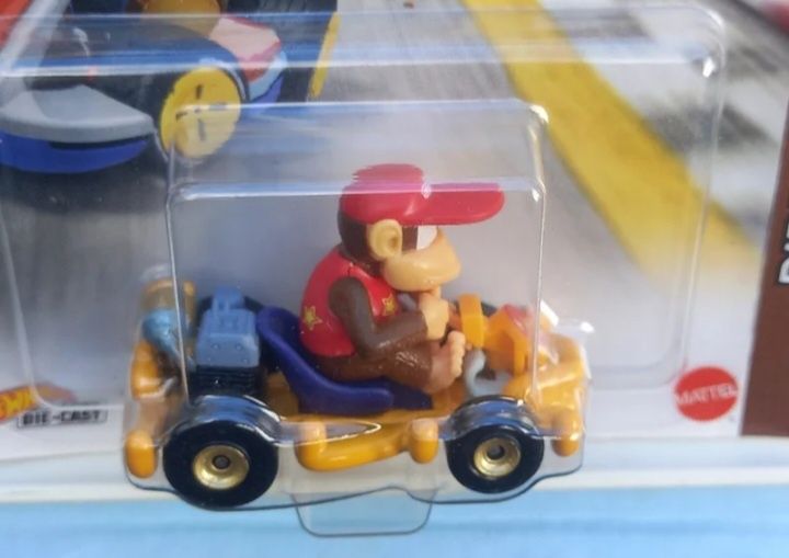 Hot wheels mario kart diddy kong
