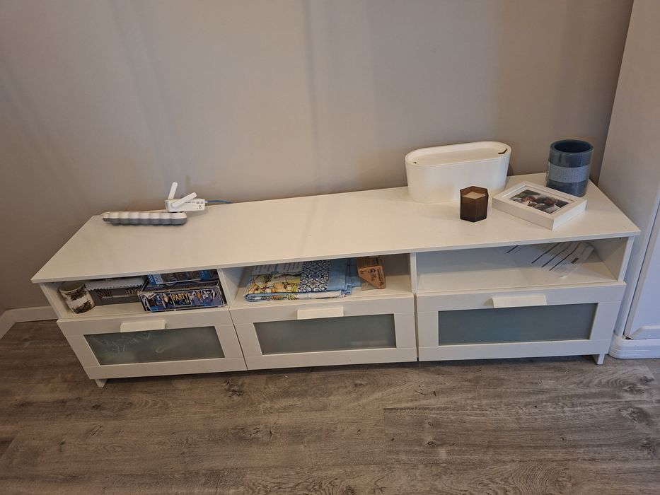 Aparador de televisão ikea