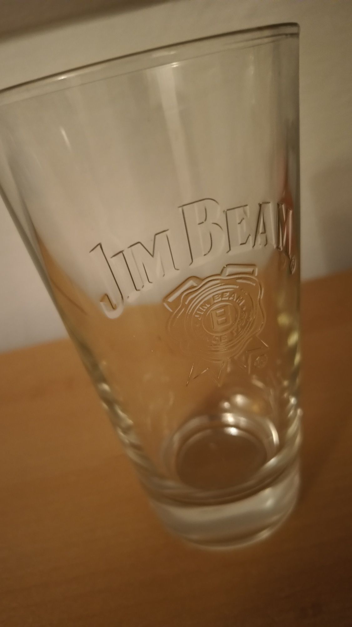Szklanka Jim Beam typu Highball, z tłoczonym napisem