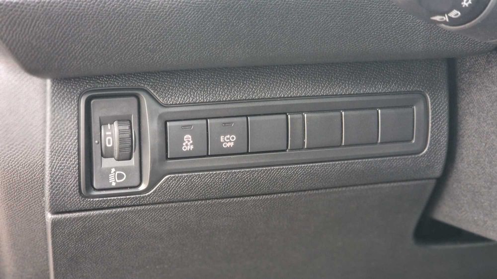 автомобіль Peugeot 308 1.6 BlueHDi