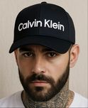 Piekna czapka Calvin Klein hit klasyk