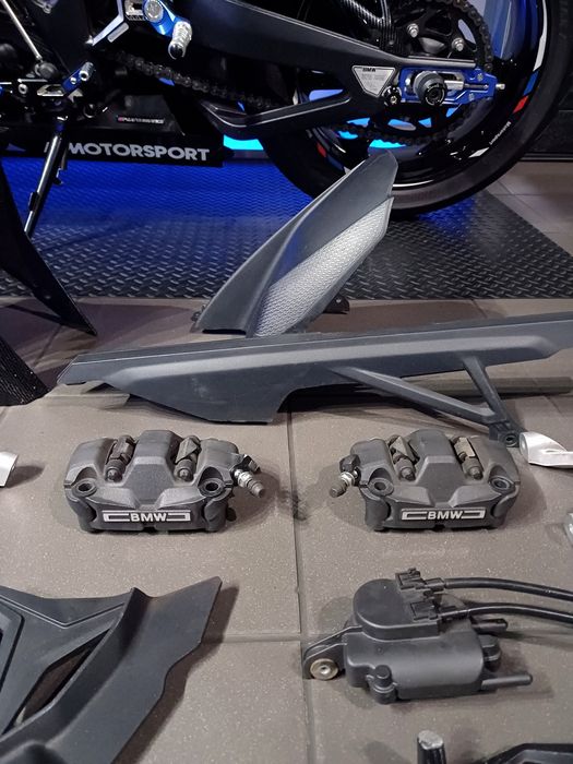 Zaciski hamulcowe przód BMW S1000RR K67